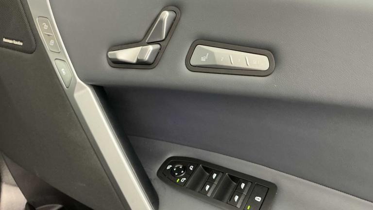 2025 BMW iX 300kW xDrive45 M Sport 101kWh 5dr Auto SUV Electric Automatic