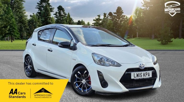 2015 Toyota Yaris AQUA 1.5 VVT-h T Spirit CVT Euro 5 5dr Hybrid Automatic