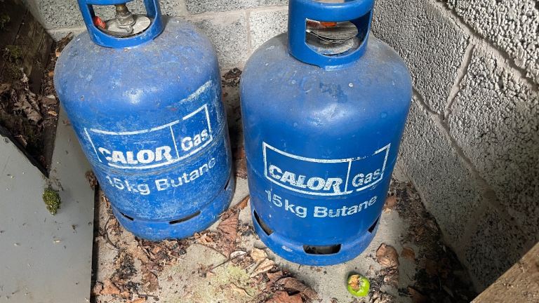 Calor Butane gas 15kg bottles (3 available)
