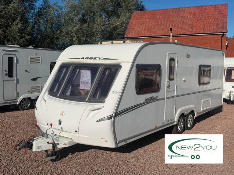 2009 Abbey Vogue 2 - 4 Berth Fixed Bed Caravan - STOCK H150