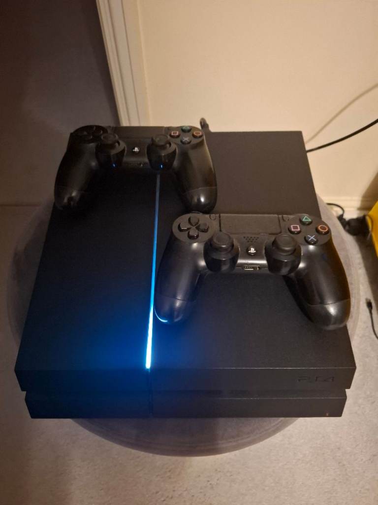 Ps4 1TB console bundle. 