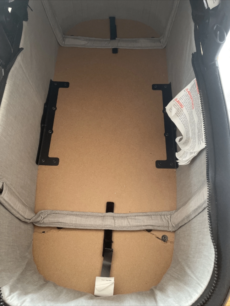 Joolz Hub+ Carrycot / Bassinet - Brilliant BLACK - Used