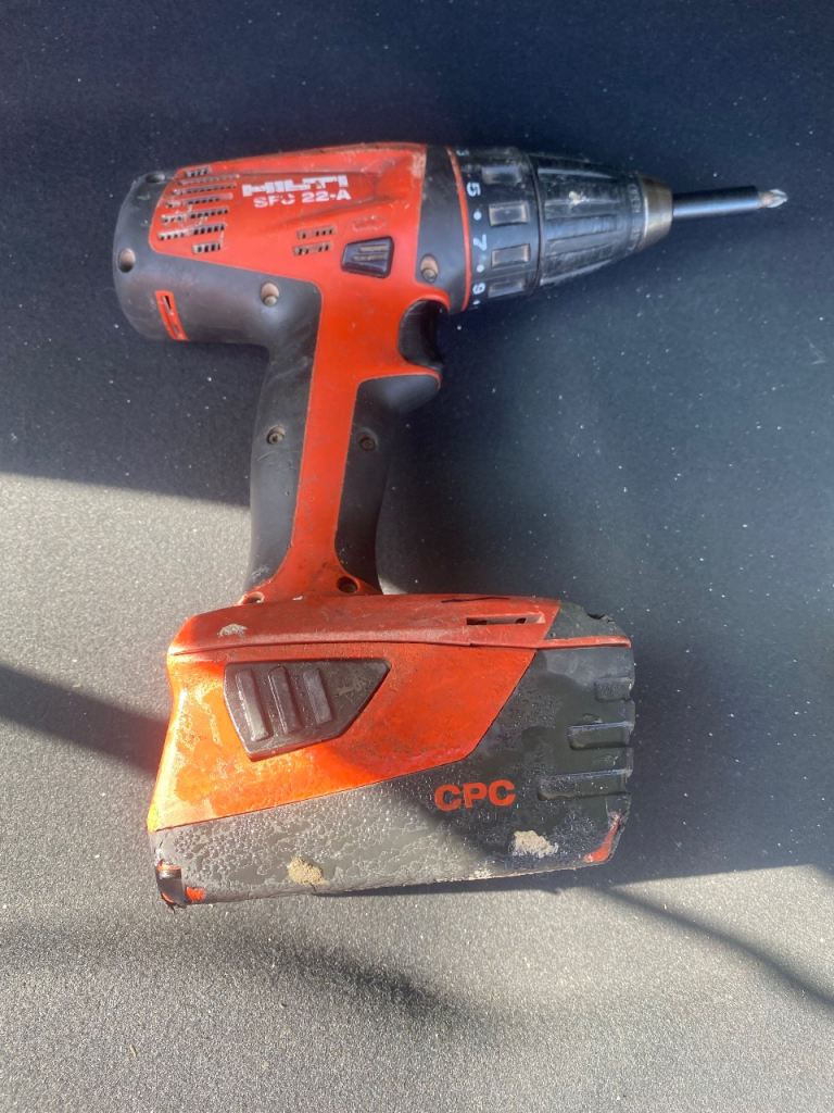 HILTI SF 22-A Cordless Drill – Fair Condition