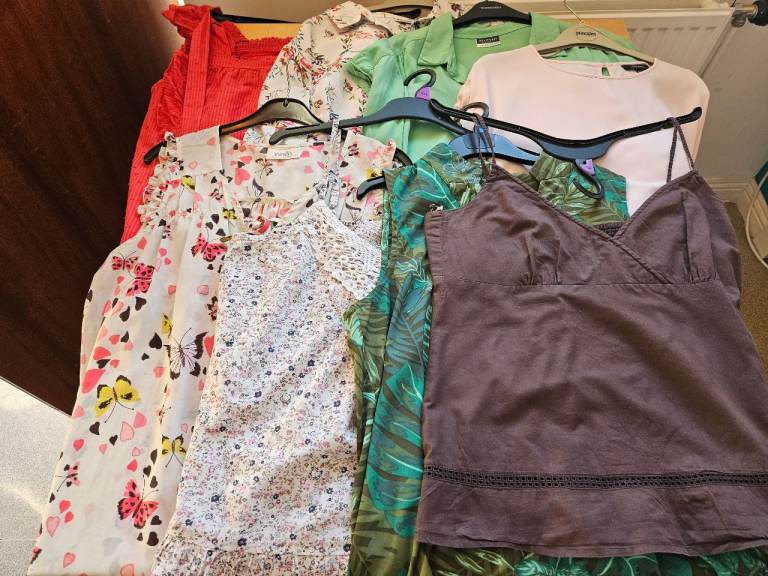 Bundle of ladies tops / blouses £5. Bargain!