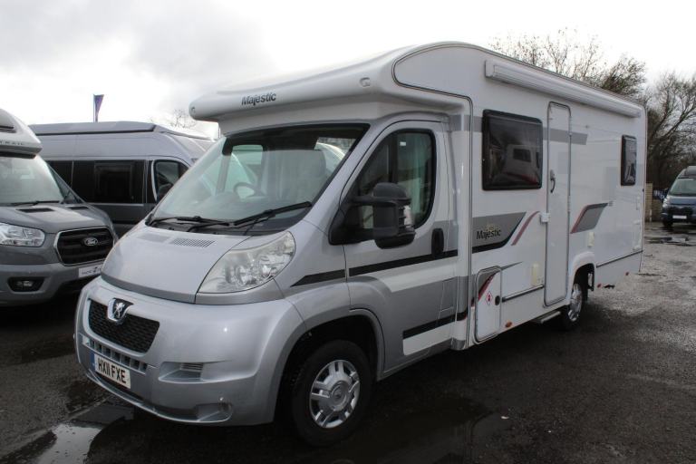 Elddis Majestic 155 DIESEL MANUAL 2011/11