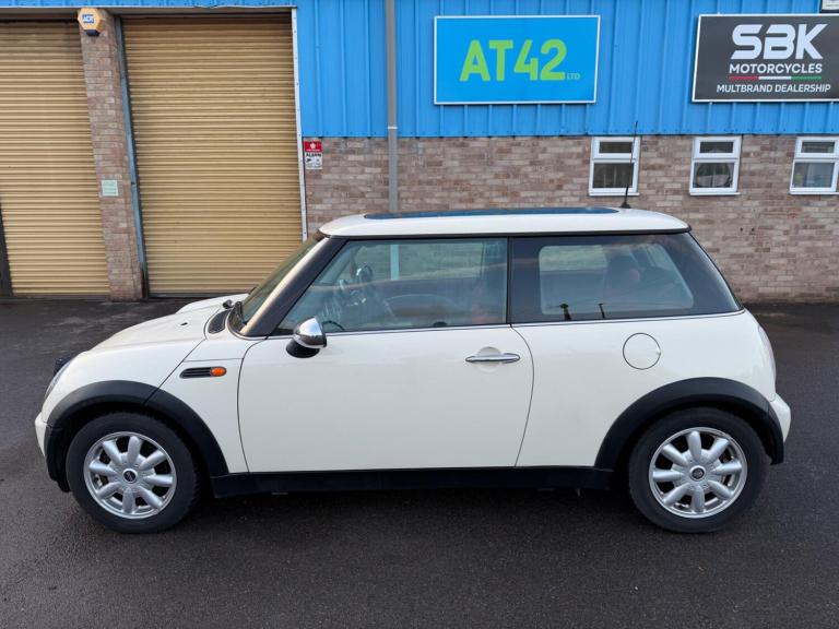 2003 MINI Hatch 1.6 One 3dr HATCHBACK PETROL Manual
