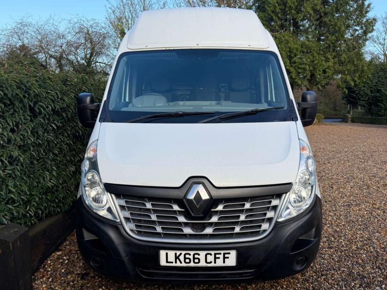 2017 Renault Master 2.3 Master 35 MWB Panel Van Diesel Manual