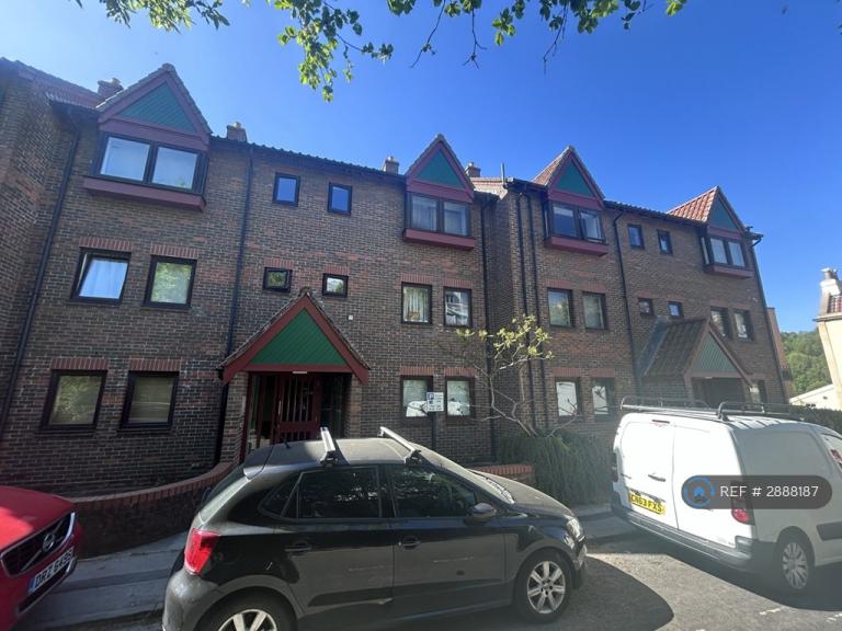 Studio flat in Adams Court, Bristol, BS8 (#2888187)