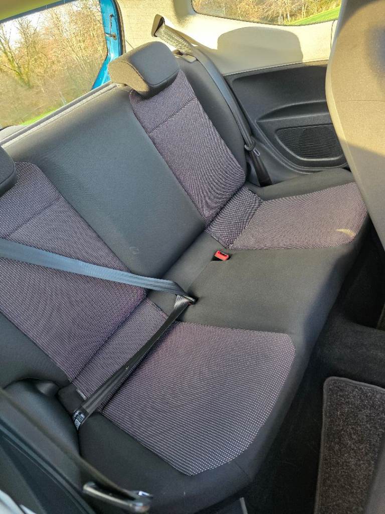 Volkswagen, UP, Hatchback, 2017, Manual, 999 (cc), 3 doors