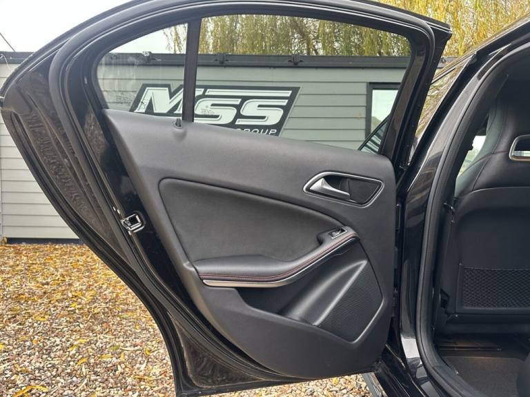 2016 Mercedes-Benz A-Class A200d AMG Line Premium 5dr Auto HATCHBACK DIESEL Automatic