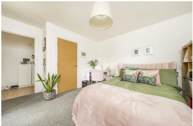 Two bedroom ground floor garden flat 