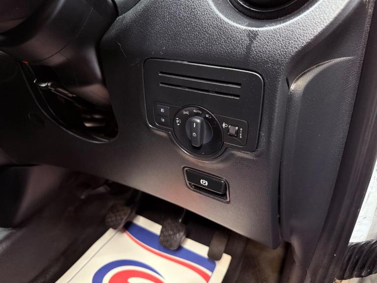 2020 Mercedes-Benz Vito 1.7 114 CDI Progressive FWD L2 Euro 6 (s/s) 5dr (LWB) PANEL VAN Diesel Ma...