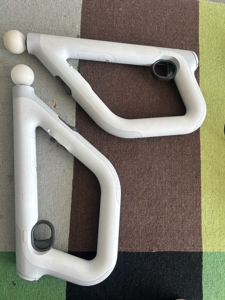 PlayStation VR Aim controllers x2 