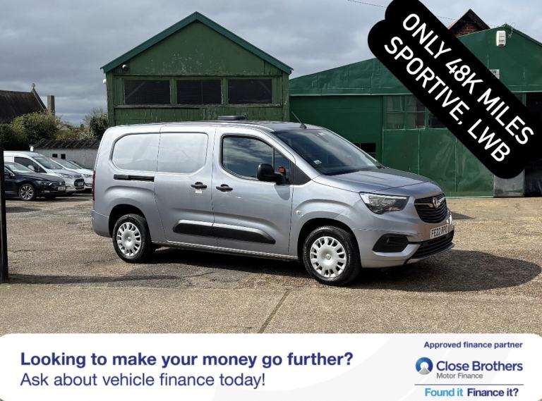 VAUXHALL COMBO 1.5 Turbo D 2300 Sportive Grey Manual Diesel 2022