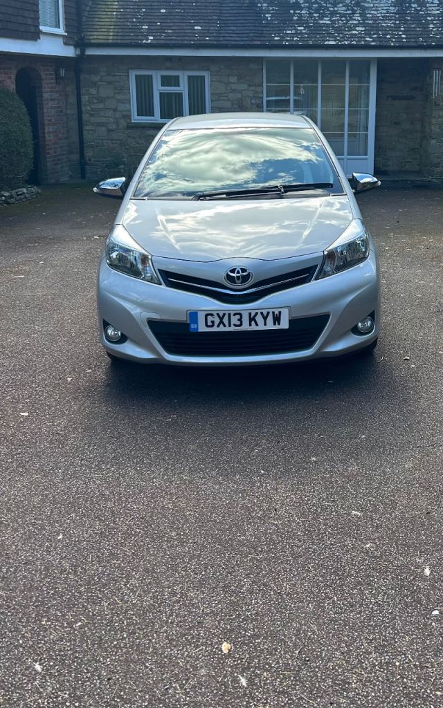 Low mileage Toyota Yaris (2013)