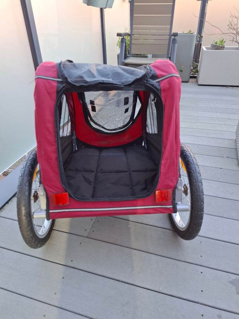 Bike trailer for small-medium size dog