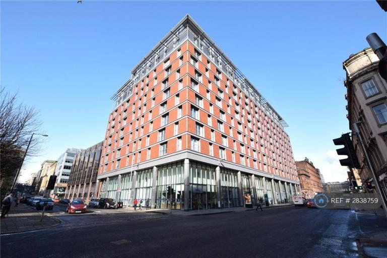 2 bedroom flat in Argyle Street, Glasgow, G2 (2 bed) (#2838759)