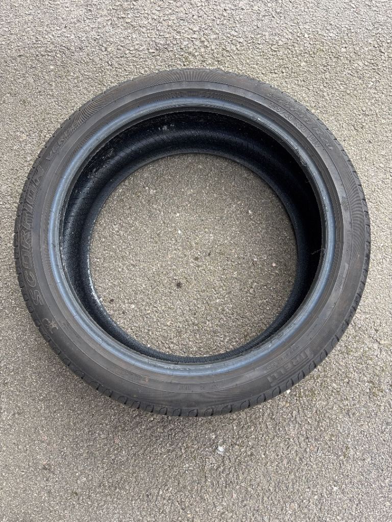 Pirelli scorpion verde 255/40 R20 101V