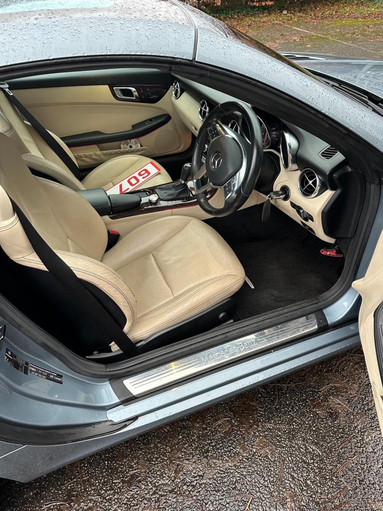 2011 Mercedes-Benz SLK SLK 200 BlueEFFICIENCY Edition 125 2dr Tip Auto CONVERTIBLE Petrol Automatic