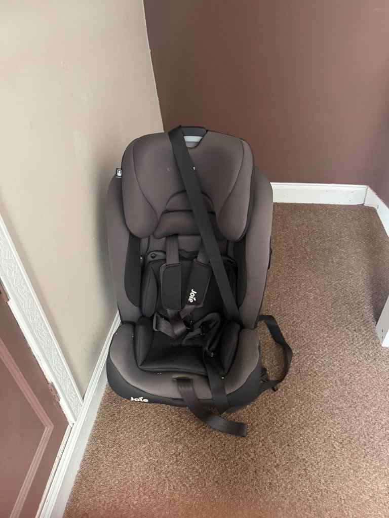 Joie Car Seat - Grey, Good Condition
