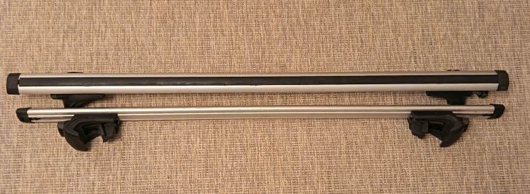 Thule roof bar to fit Kia Stonic