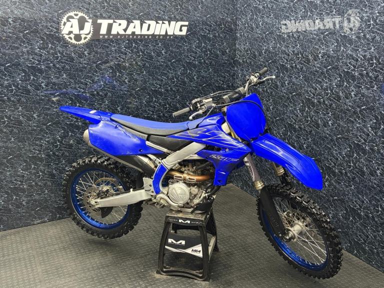 Yamaha YZF 250 2022  ( MX / MOTOCROSS / ENDURO ) @ AJ TRADING
