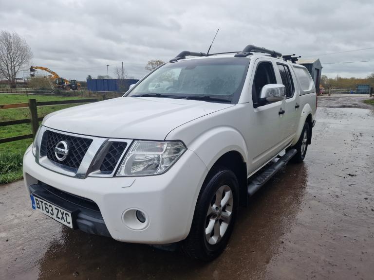 2014 Nissan Navara Automatic LWB 5 Seat Double Cab  Drives Perfect  12mth MOT