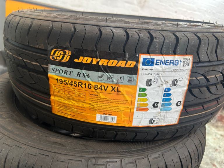 Brand New 195/45r16