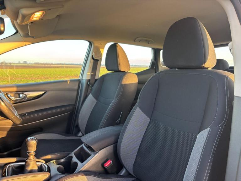 2017 Nissan Qashqai 1.5 dCi Acenta 5dr HATCHBACK DIESEL Manual