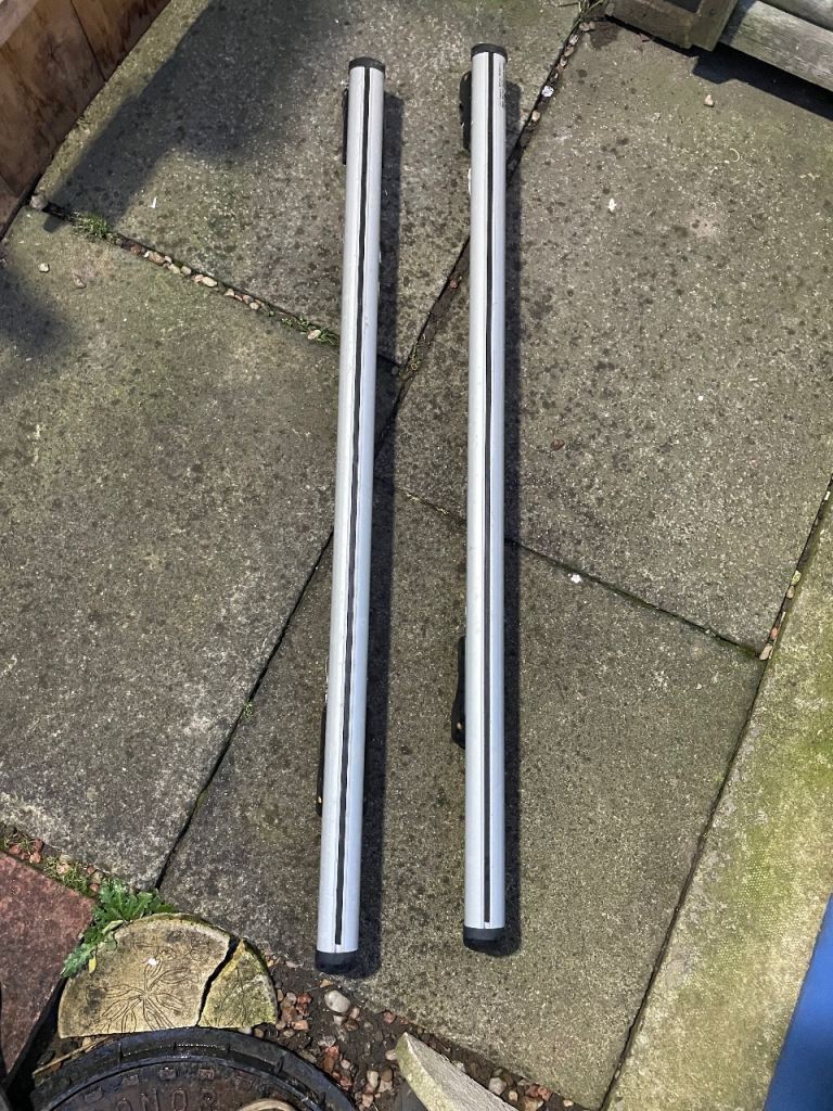 Menabo Brio 1200 Roof Bars