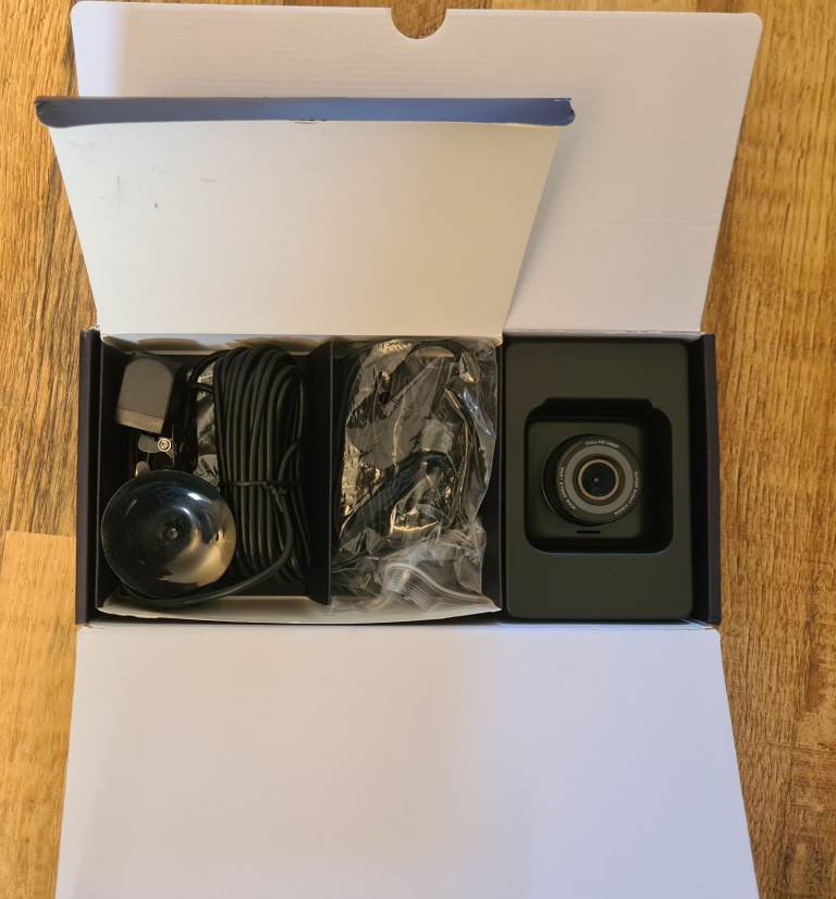  iZEEKER iD220 - Dual Dash Camera