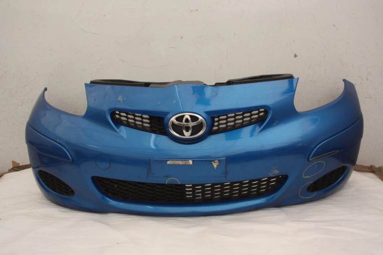 Toyota Aygo Front Bumper 2009 TO 2012 Genuine *DAMAGED*