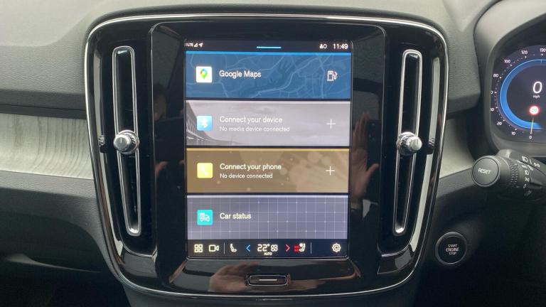 2024 Volvo XC40 2.0 B3P Ultra Dark 5dr Auto ESTATE PETROL Automatic