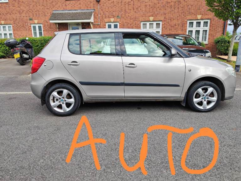 Skoda, FABIA, Hatchback, 2008, Semi-Auto, 1598 (cc), 5 doors