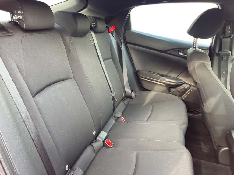 2018 Honda Civic 1.0 VTEC Turbo 126 SE 5dr Hatchback PETROL Manual