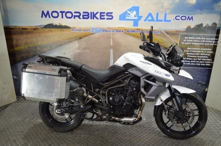 TRIUMPH TIGER 800 XR 2015