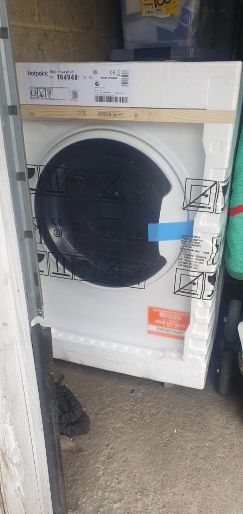 Hotpoint Washer/Dryer Machine - Brand New, Unused