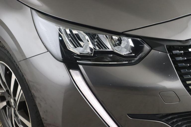 2022 Peugeot 208 1.2 PureTech Allure Premium EAT Euro 6 (s/s) 5dr HATCHBACK Petrol Automatic