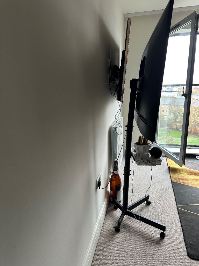 Mobile Rolling TV Stand with Mount & Shelf – Adjustable Height – Black