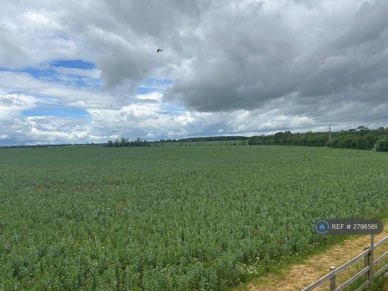 4 bedroom house in New Cottages, Brackley, NN13 (4 bed) (#2798561)