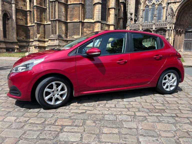 2016 Peugeot 208 1.0 PureTech Active 5dr HATCHBACK Petrol Manual