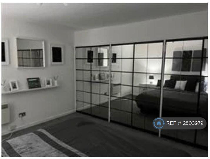 2 bedroom flat in Brierfield Terrace, Aberdeen, AB16 (2 bed) (#2803979)