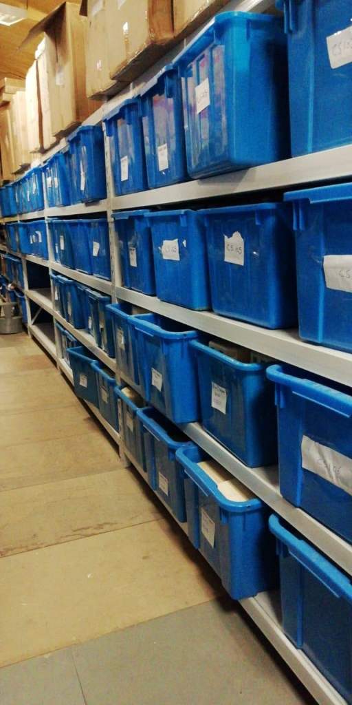 2 Complete Bays of White Metal Racking Shelving with Metal Trays. 200kgs per shelf £250