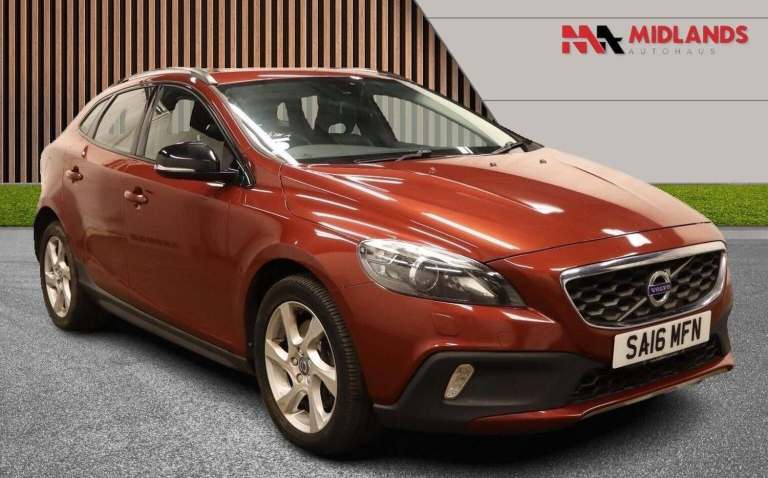 2016 Volvo V40 Cross Country 2.0 D2 Lux Nav Euro 6 (s/s) 5dr Hatchback Diesel Manual
