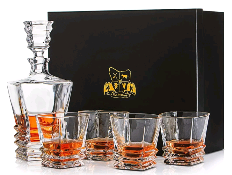 Van Daemon Whisky Decanter and Glasses