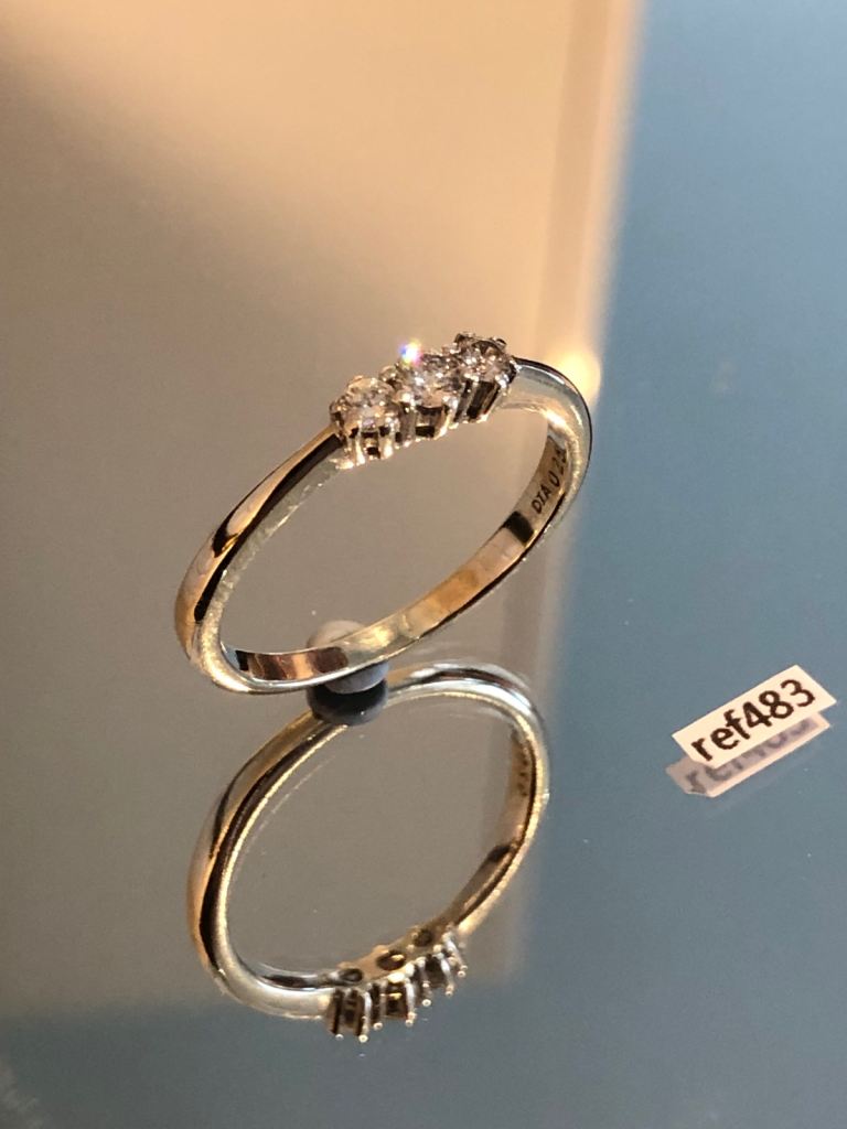 Diamond 0.25 carats and Gold Trilogy Ring Hallmarked