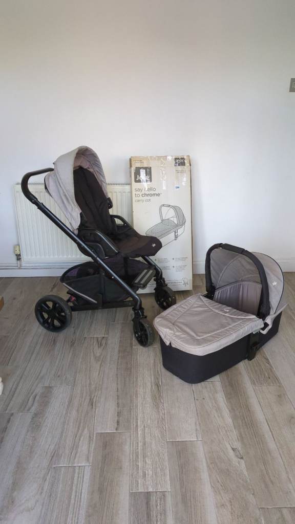 Joie Pushchair and carry cot 2 in 1 system