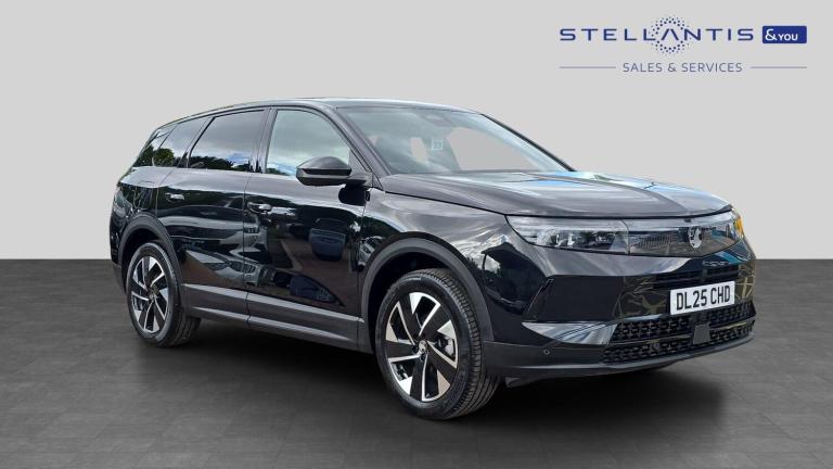 2025 Vauxhall Grandland 1.2 Ultimate SUV 5dr Petrol Hybrid e-DCT Euro 6 (s/s) (136 ps) SUV Hybrid...