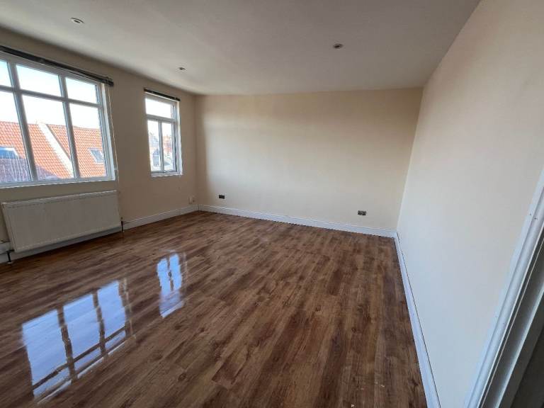 Extra large double room - Fishponds Bristol
