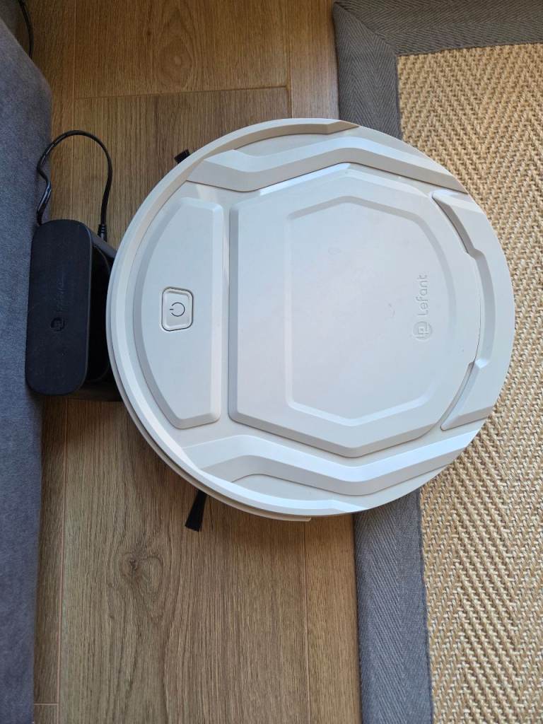 Lefant Robot Vacuum Cleaner M210P - App Control, Slim